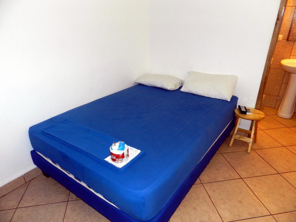 Hostal Yaku Montañita Habitación foto