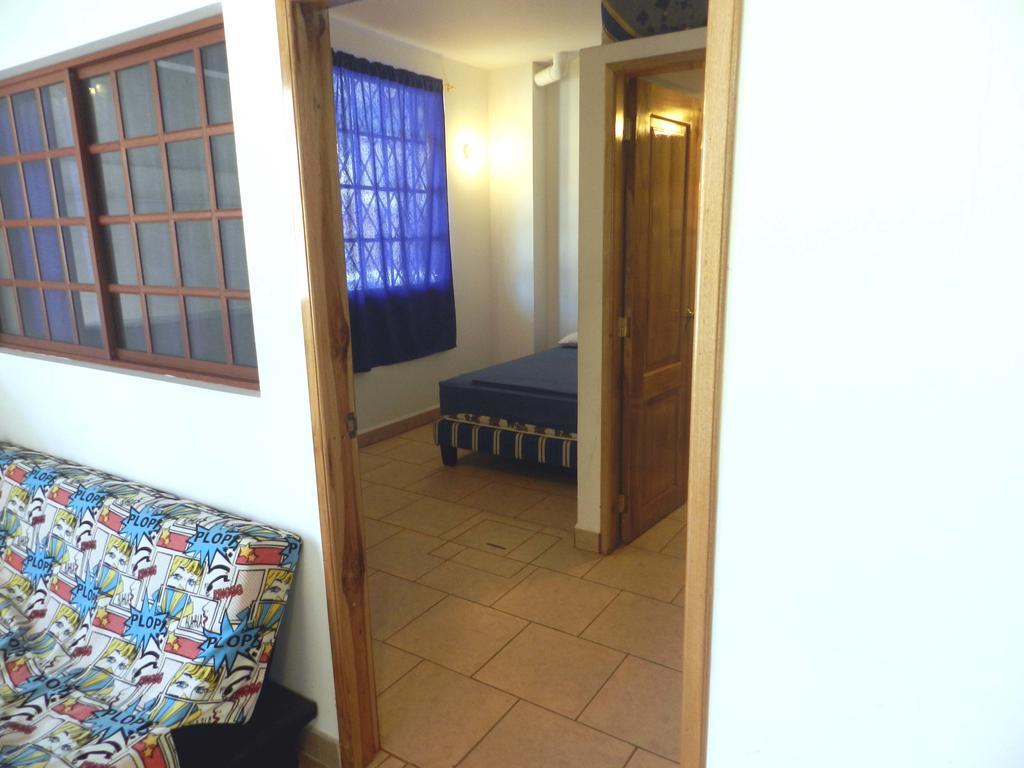 Hostal Yaku Montañita Habitación foto